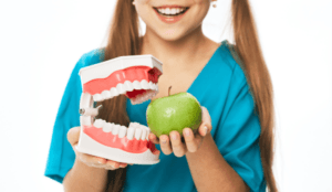 Exploring Alternative Methods for Cleaning & Caring For Your Teeth & Gum